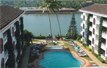 Marinha Dourada Resort