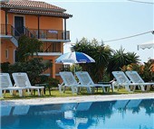 Christos Apartments