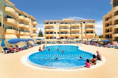 Plaza Real Apartments