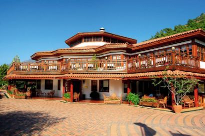 Hotel Montana Pine Resort