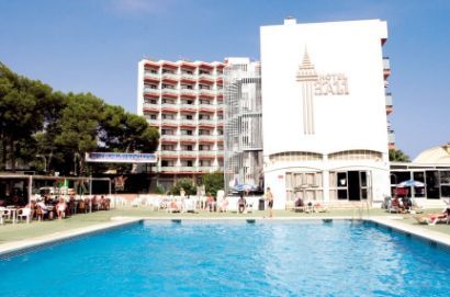 Bali Hotel and Studios