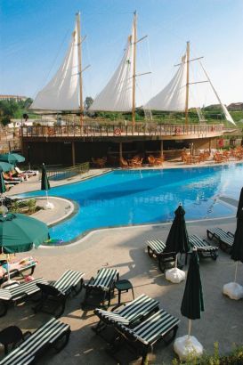 Can Garden Resort