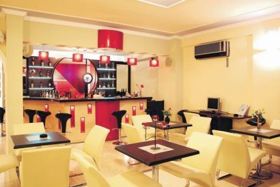 Ionis Hotel