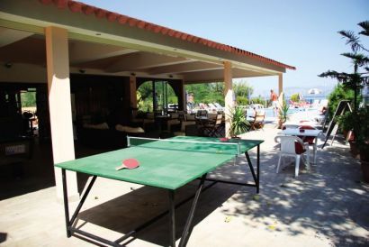 Alexandra Studios & Apartments