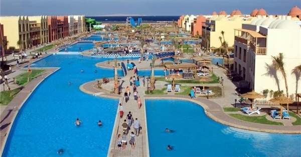 Holidays in Titanic Beach Hotel | Hays Travel