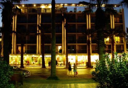 Royal Maris Hotel