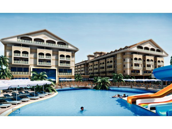 Crystal Palace Luxury Resort Side