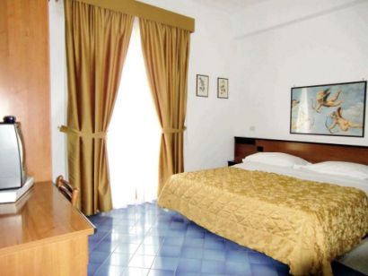 Italy cheap holidays - Girasole