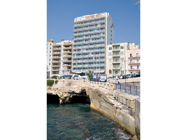 Hotel Preluna and Towers
