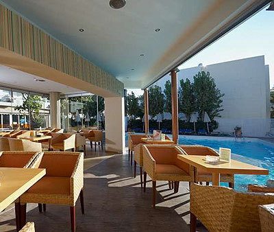 Nefeli Hotel