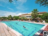 Book bargain holidays to lassi - Hotel Lorenzo