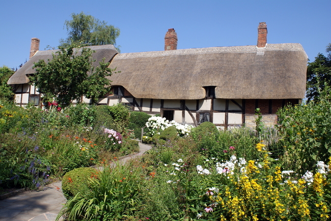 England: Anne Hathaway's Cottage 01 England: Anne Hathaway's Cottage 01