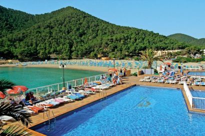Cala Llonga Cala Llonga